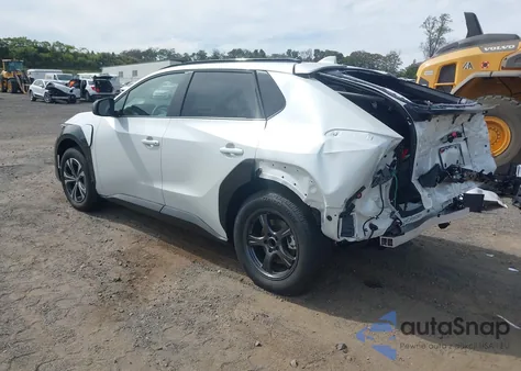 2025 Toyota Bz4X Xle z USA, uszkodzony, nr VIN JTMAAAAA4SA072203